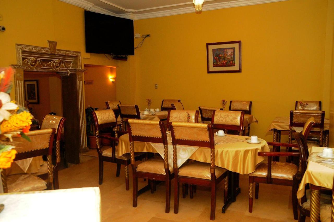 Colony Inn Hotel Ambato Exterior photo