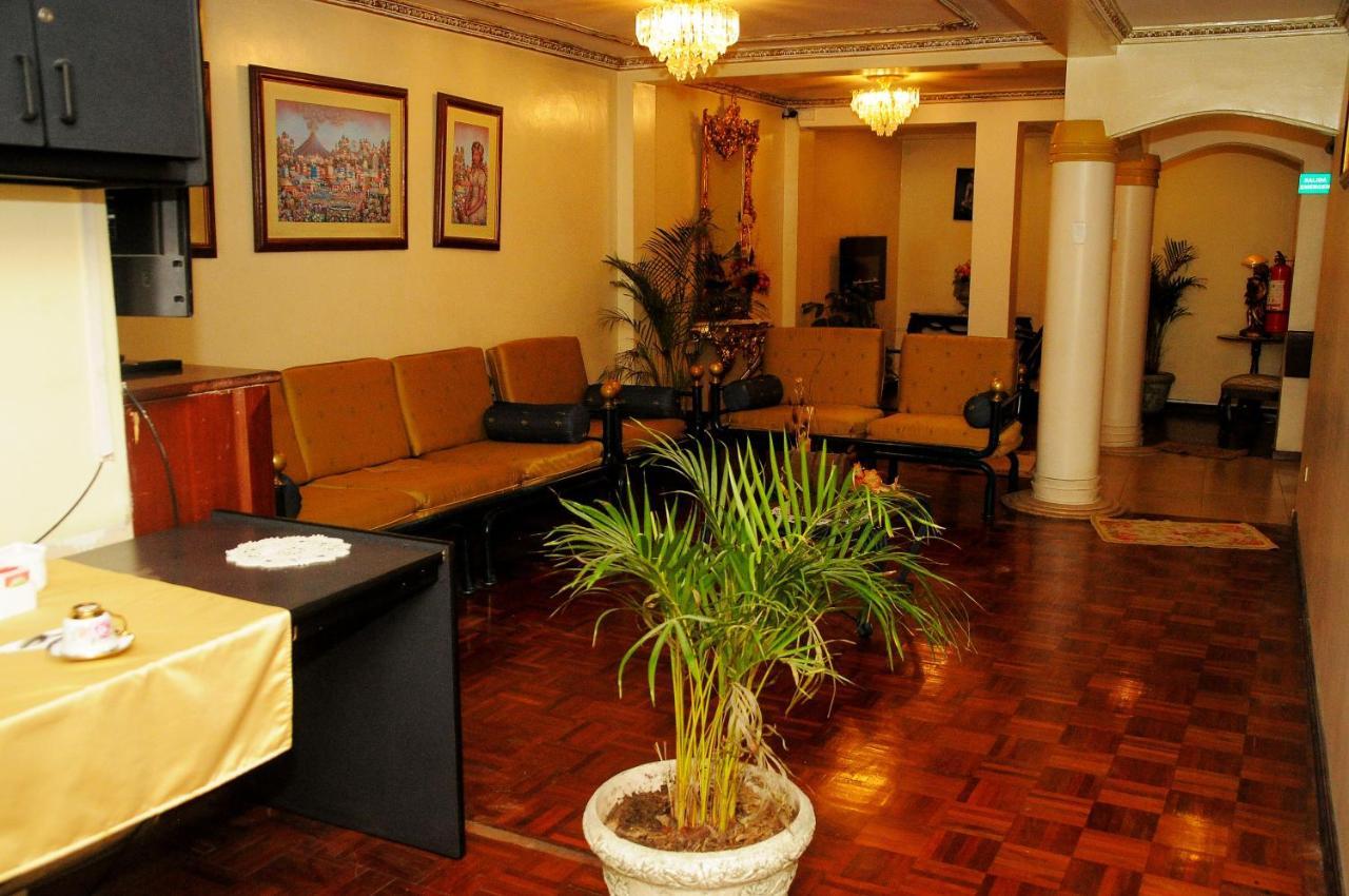 Colony Inn Hotel Ambato Exterior photo
