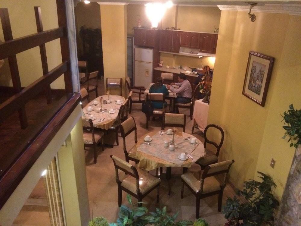 Colony Inn Hotel Ambato Exterior photo
